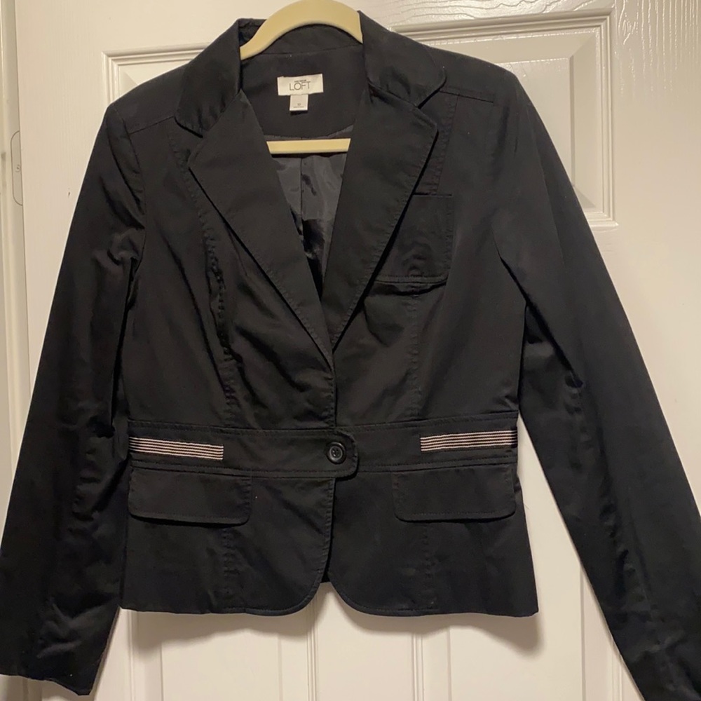 Ann Taylor LOFT Black jacket size 10